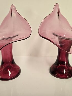 Pilgrim Glass "Jack in the Pulpit" vases